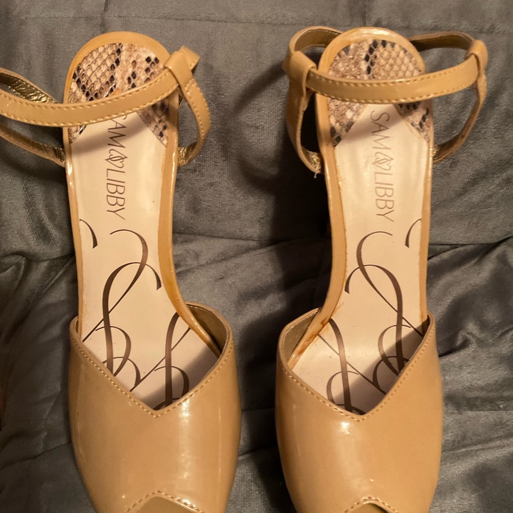 Women shoes